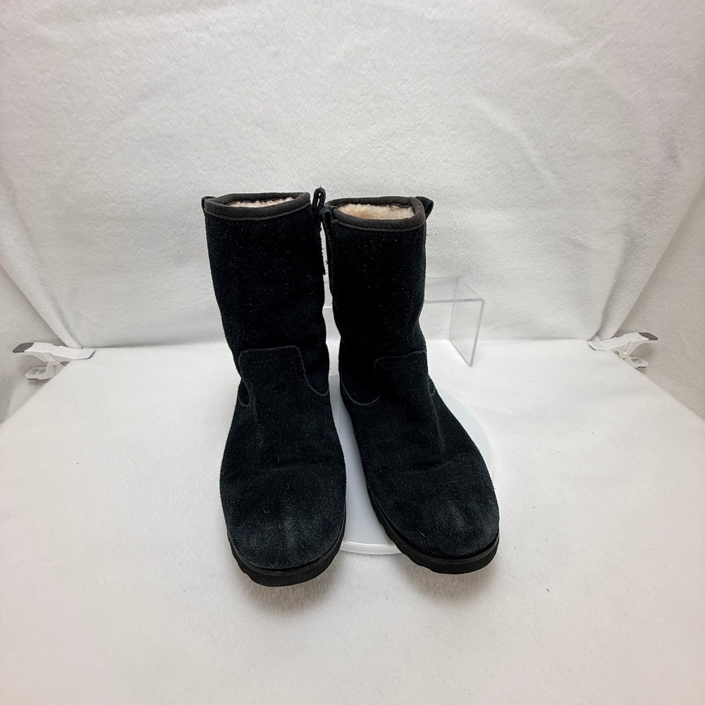 UGG Boots Classic Short Suede Shearling Black Size 8 Hygge